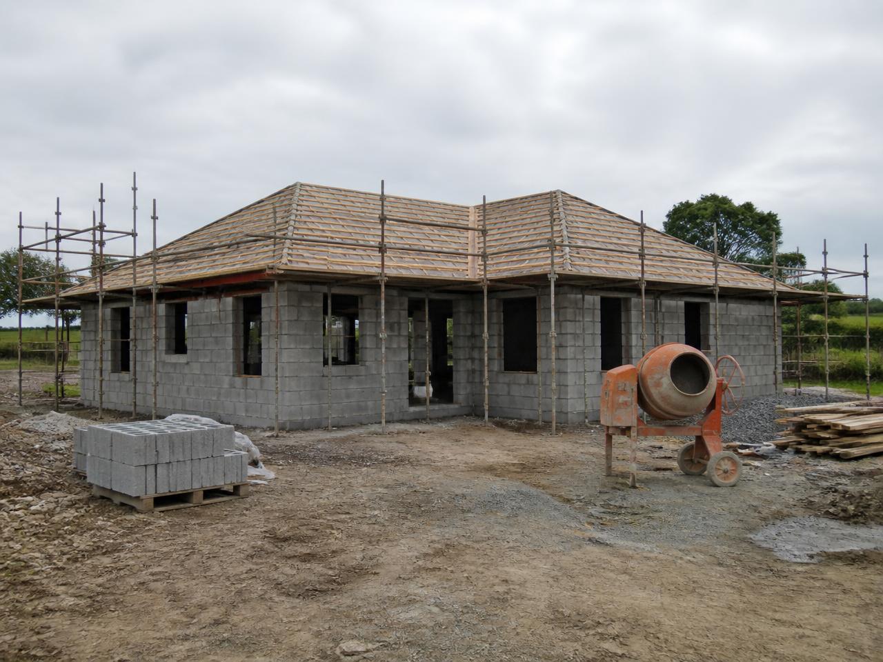 Concrete block cavity walls under construction on an Irish site